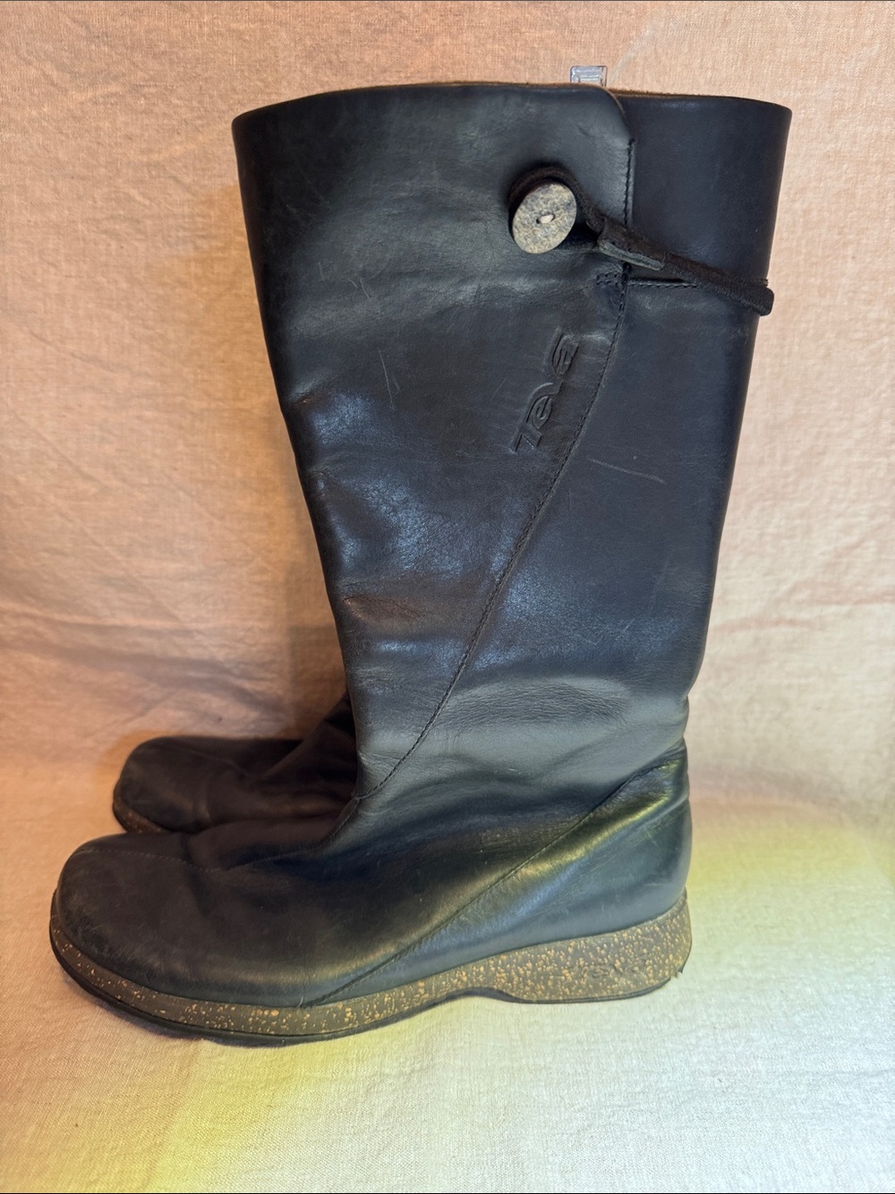 Teva Women's Black Leather Mid-Calf Button-Accent Boot